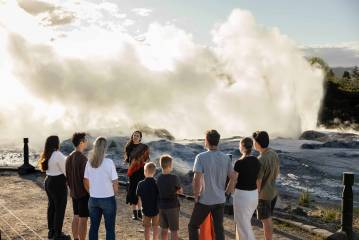 Te Pō Indigenous Evening Experience Combo