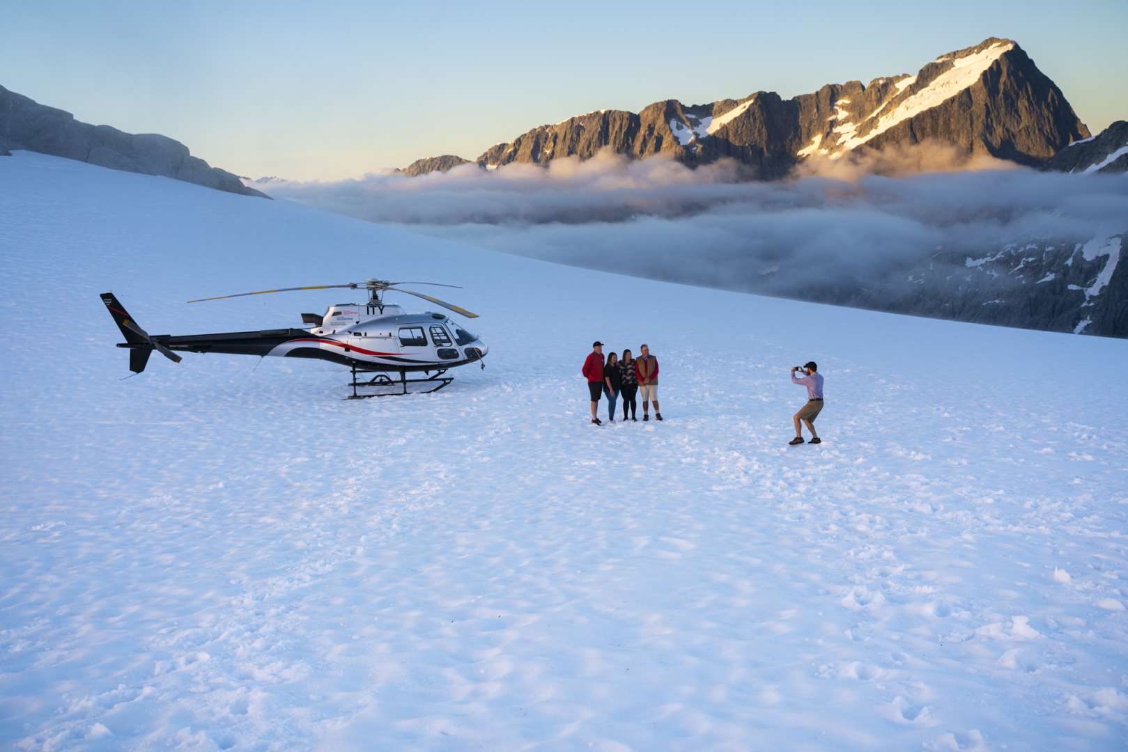 Photo opportunity on Tutoko Glacier