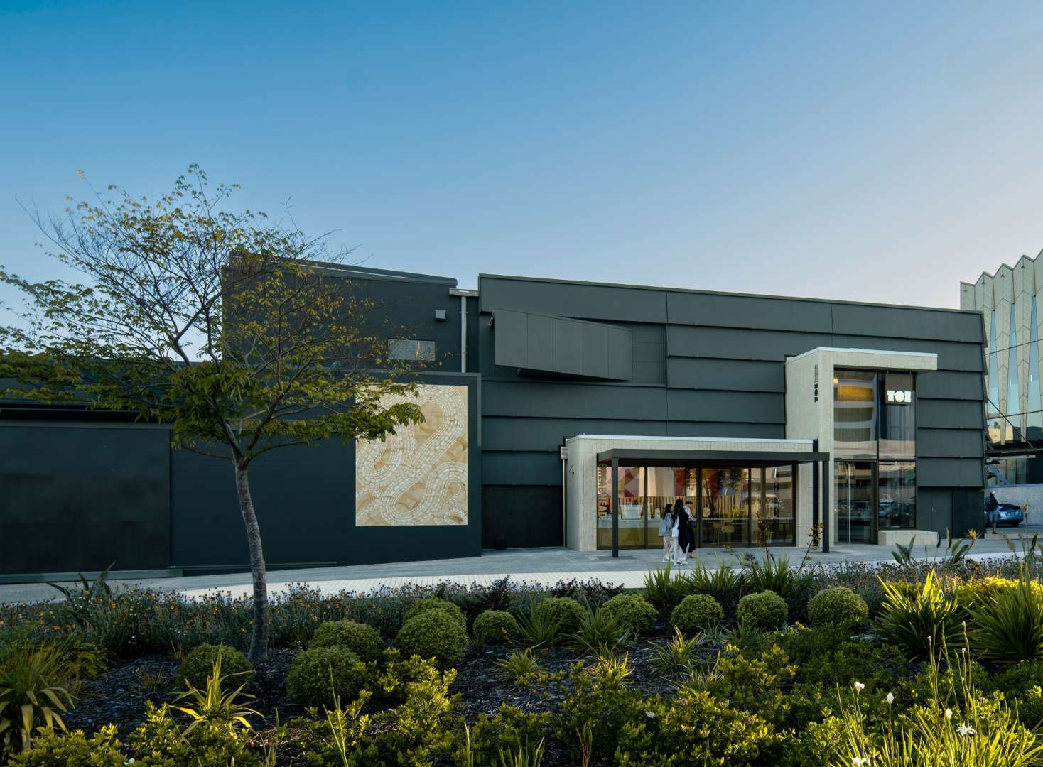 Toi Tauranga Art Gallery outside view